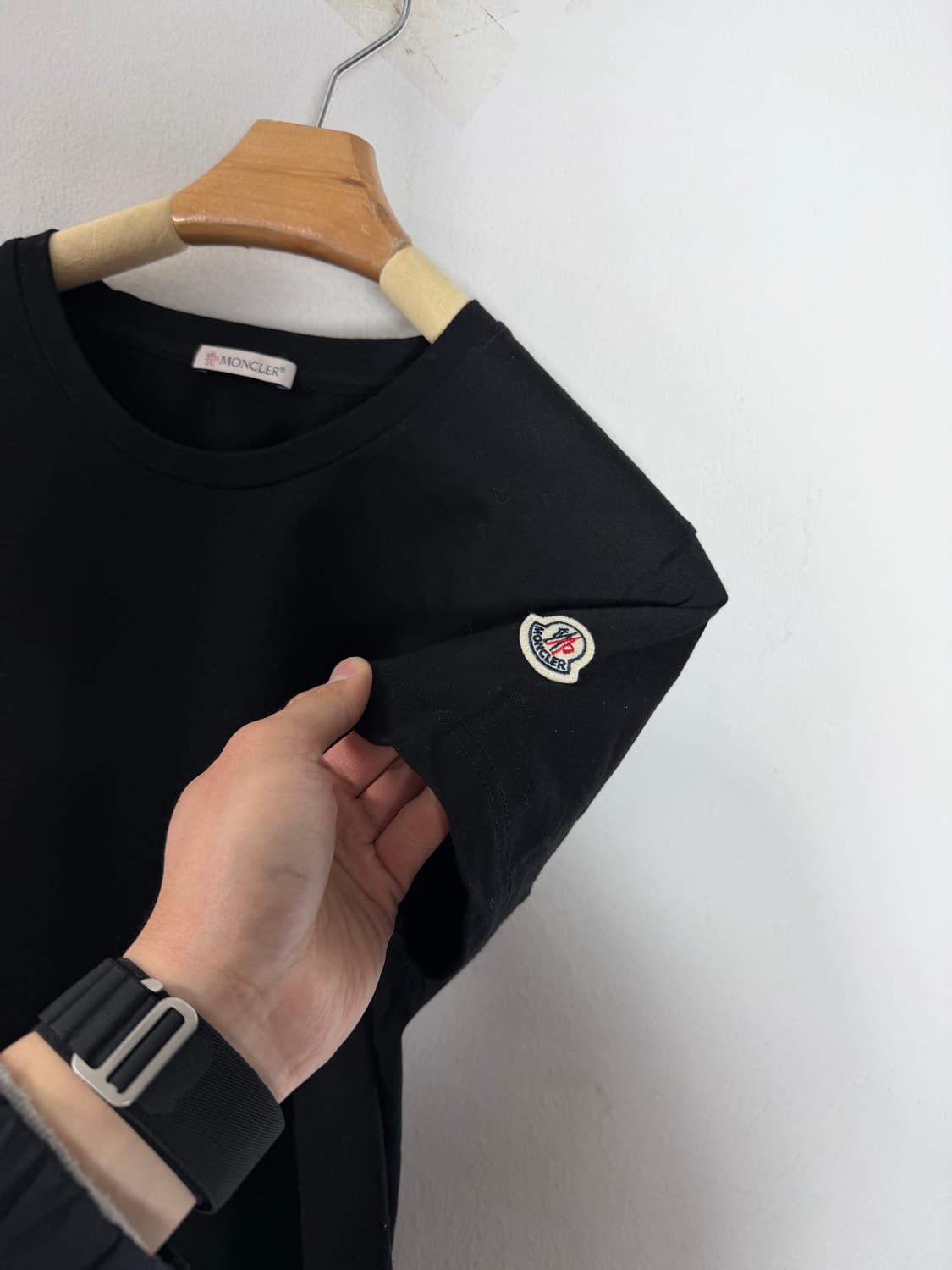 몽클레어 몽클레르 몽클레어반팔 몽클레르반팔 몽클반팔  상품이미지1