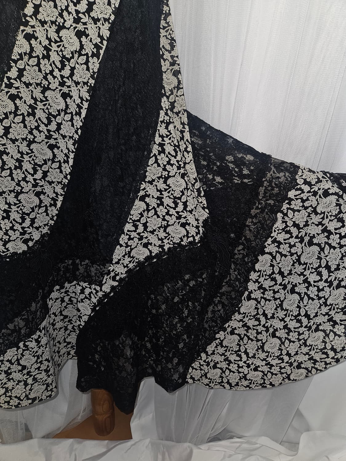 빈티지🖤 오네갸루 블랙 레이스 롱스커트 상품이미지2