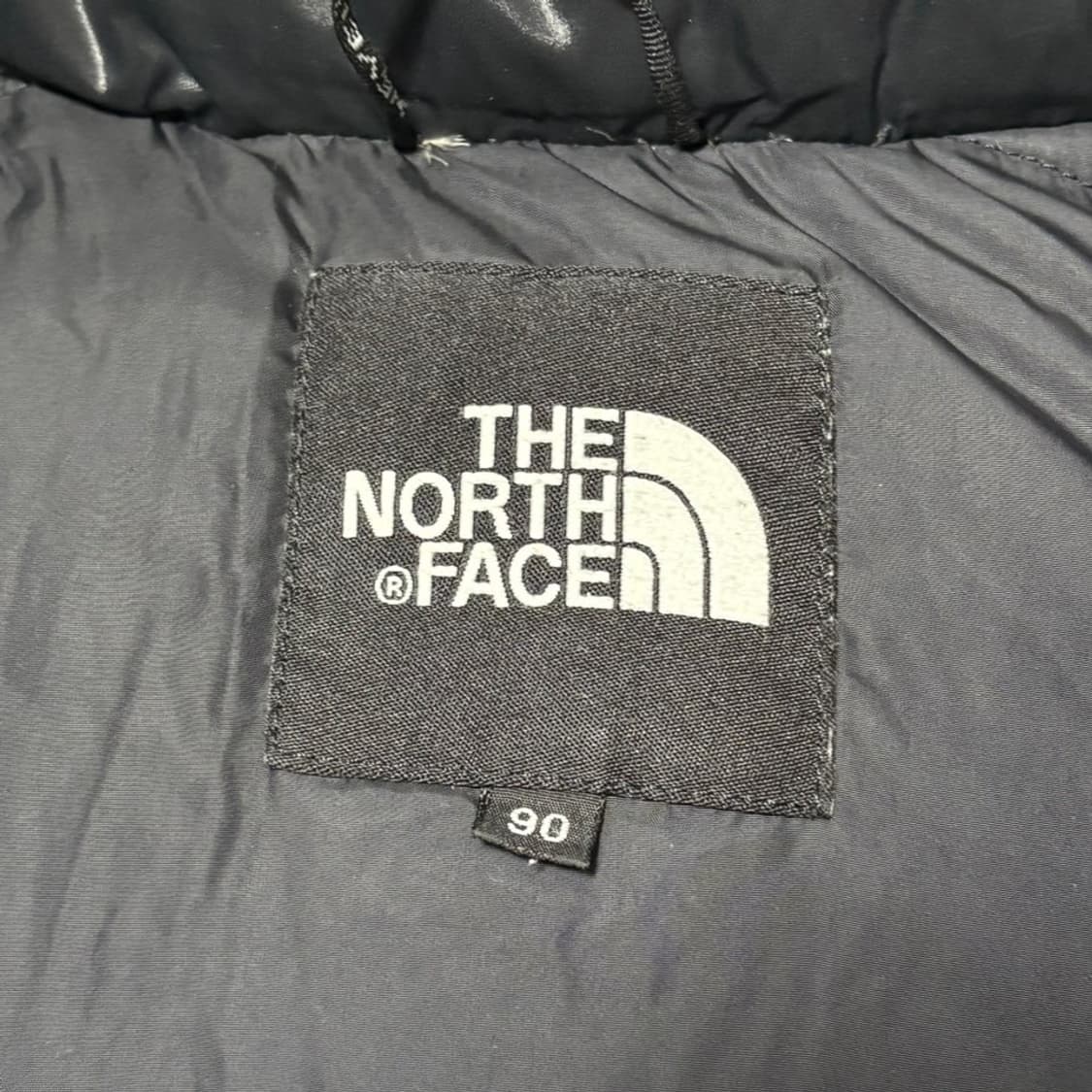 90 노스페이스 눕시 700 구스다운 유광블랙 패딩 상품이미지4