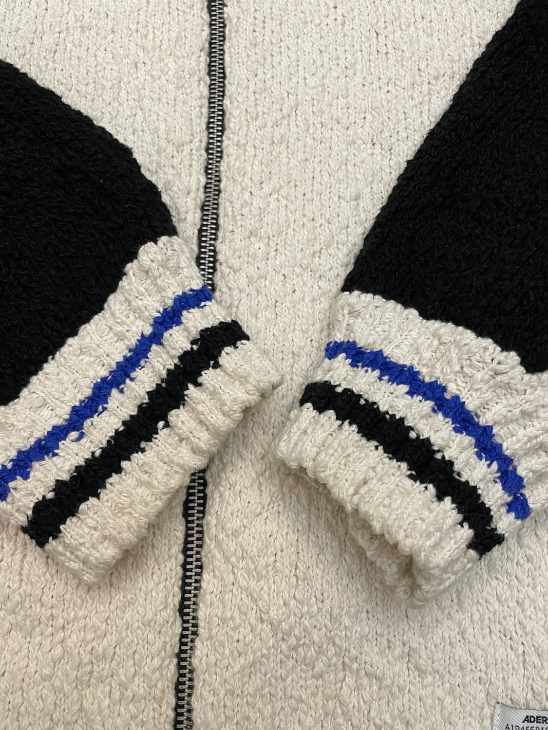 아더에러 상품이미지3