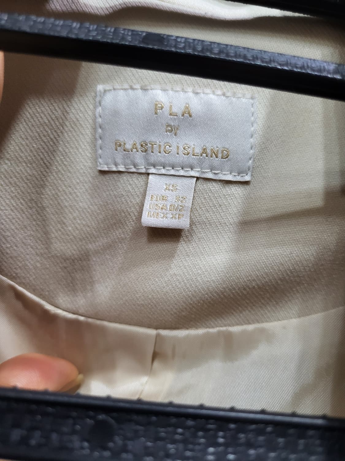 플라스틱아일랜드 크롭 원버튼 자겟 상품이미지7