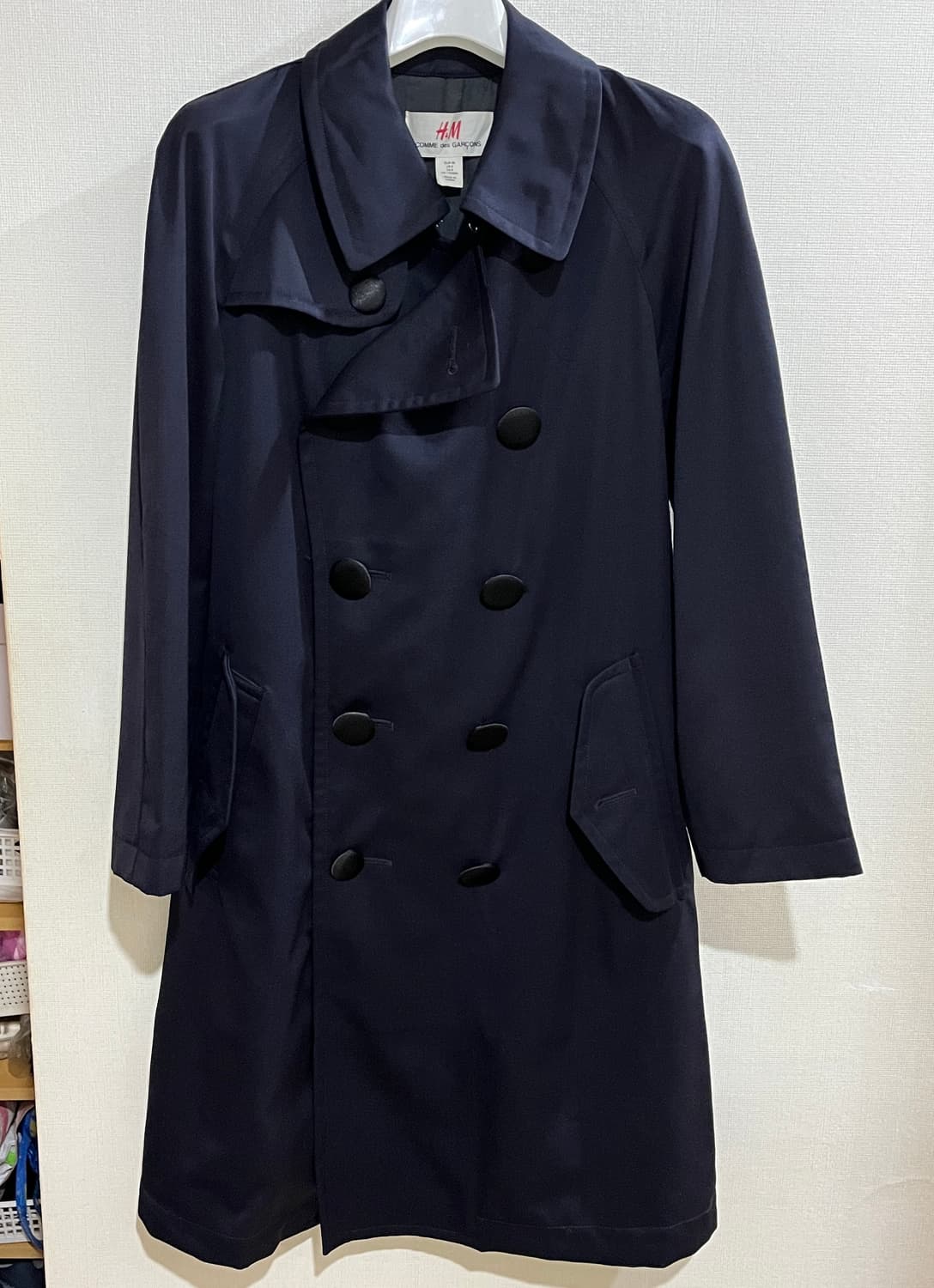 (EU 38) 꼼데가르송 X H&M 트렌치코트 딥네이비 상품이미지1