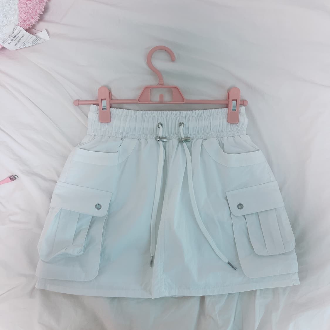 ( 새상품) 드라이로즈 카고 스커트 화이트  상품이미지4