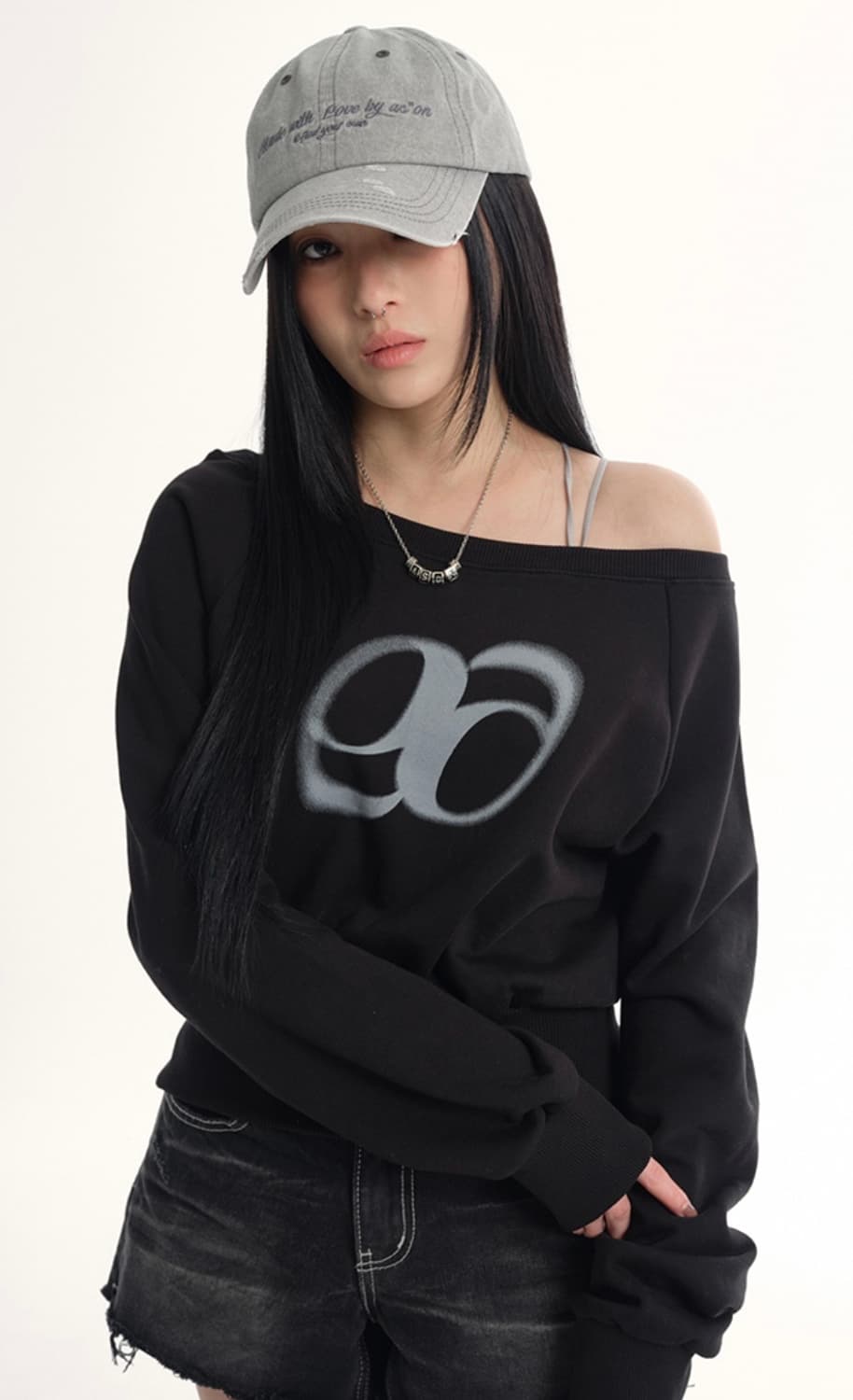 에즈온 맨디스웻셔츠(오프숄더) 블랙 상품이미지1