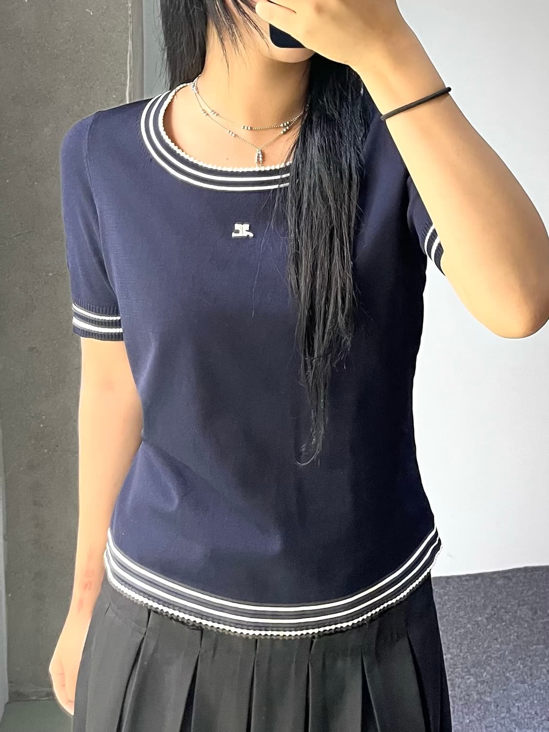 꾸레쥬 라운드 로고 탑 상품이미지3