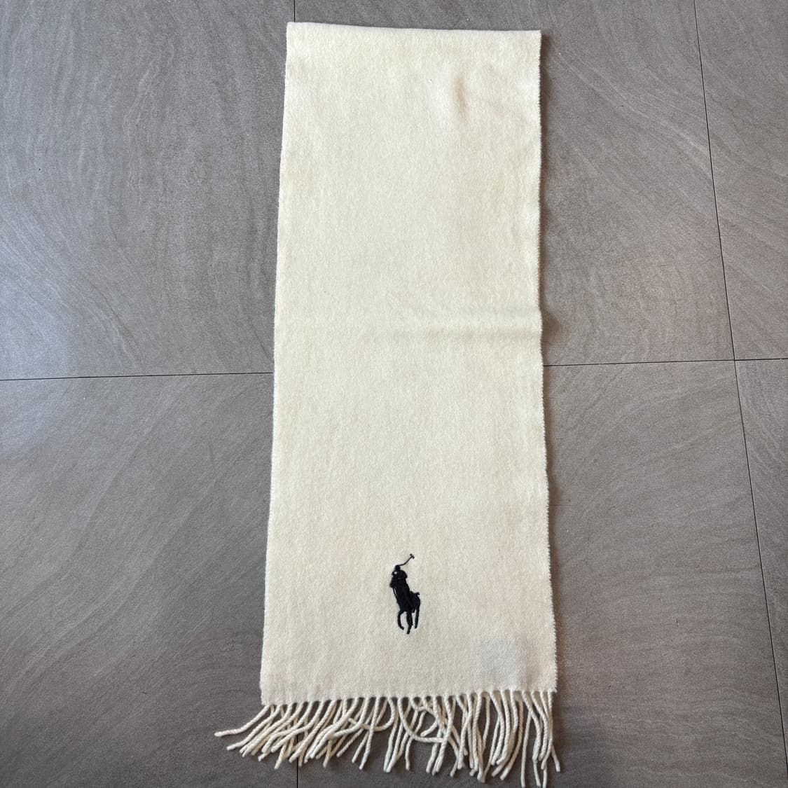 폴로 이태리 생산 블랙 렘스 울 머플러 목도리 상품이미지2