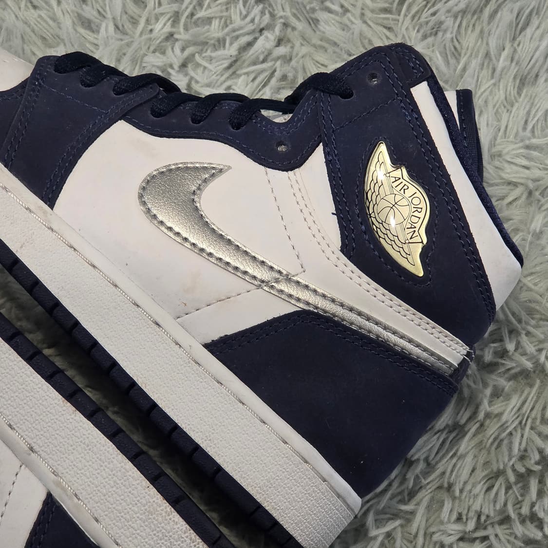 4q-6:나이키 에어 조던 1 하이 OG 미드나잇 네이비 (23.5cm) 상품이미지8