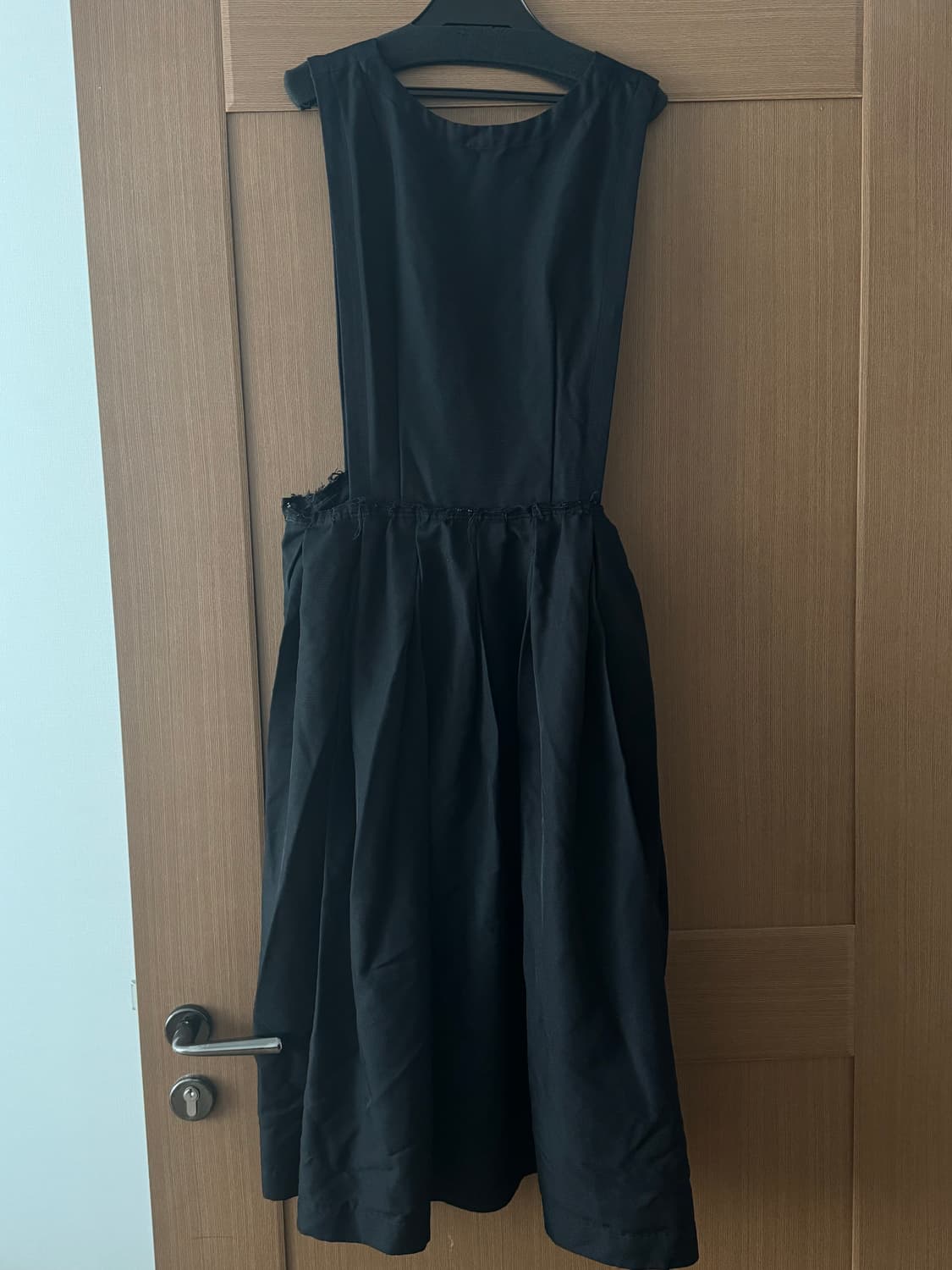 (네고가능)꼼데가르송 블랙 24ss 컷 아웃 원피스 (블랙 s) 상품이미지3