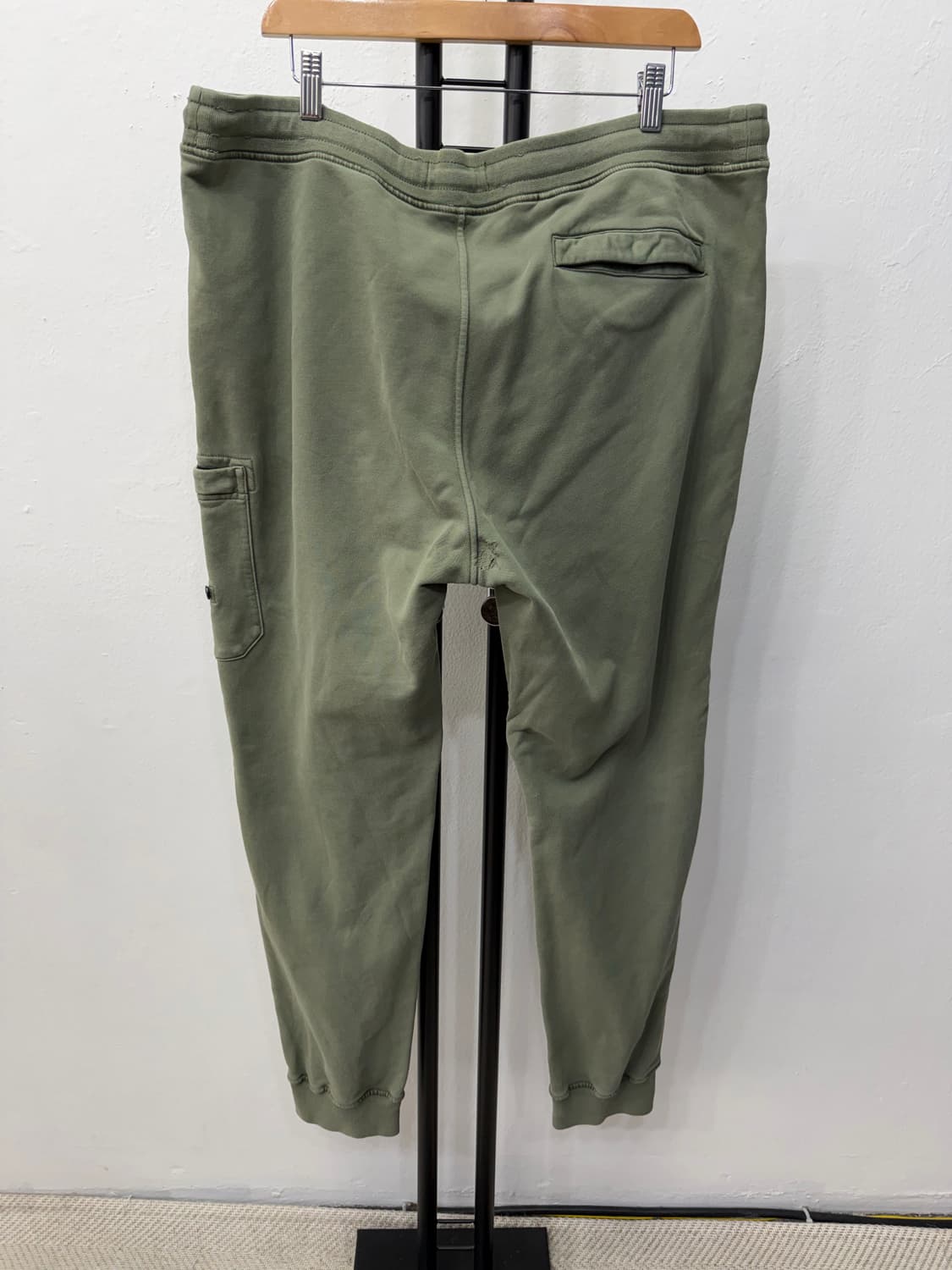 정품) 스톤아일랜드 남성 카고 조거 팬츠 그린 XL 상품이미지4