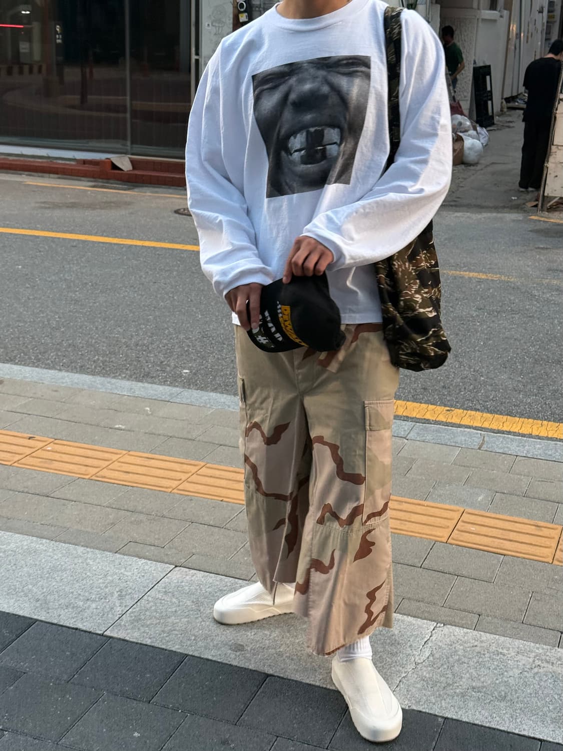 오리지널 데저트 카모 와이드핏 버뮤다 쇼츠 상품이미지1