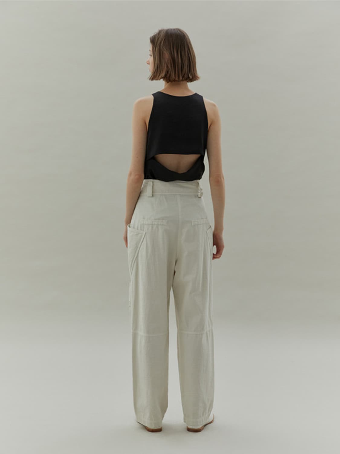 로우클래식 백 슬릿 슬리브리스 low classic sleeveless 상품이미지3