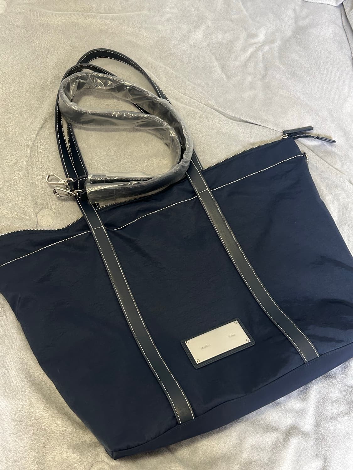 마뗑킴 패브릭 뉴 쇼퍼백 네이비 보부상백 상품이미지1