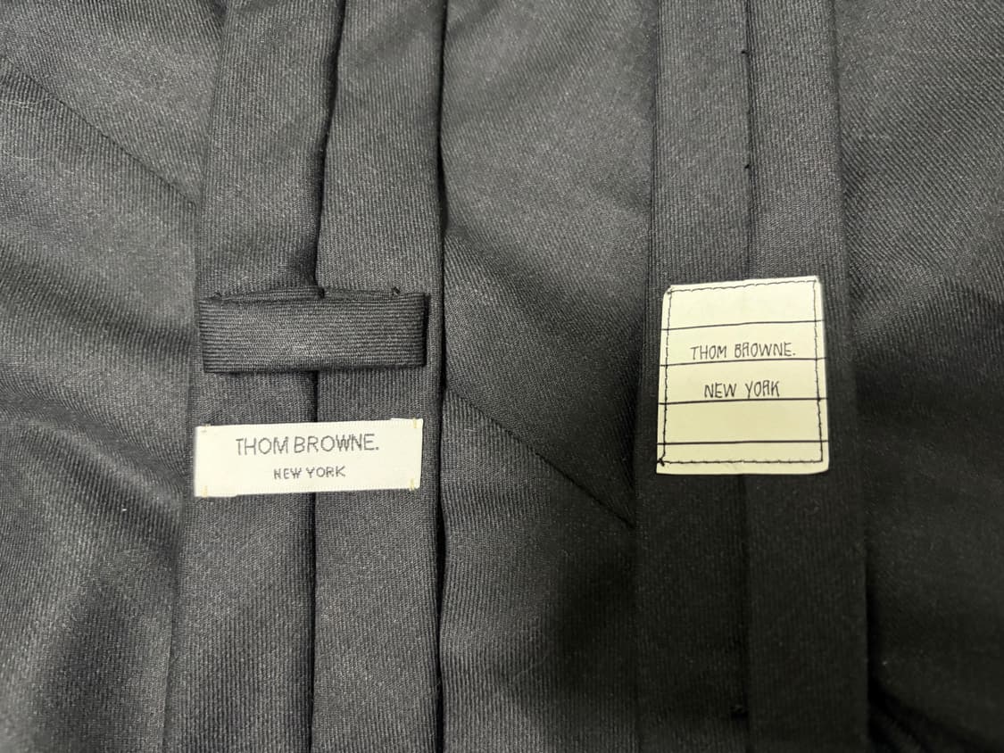 톰브라운 클래식 수트 셋업 차콜 1사이즈 상품이미지8