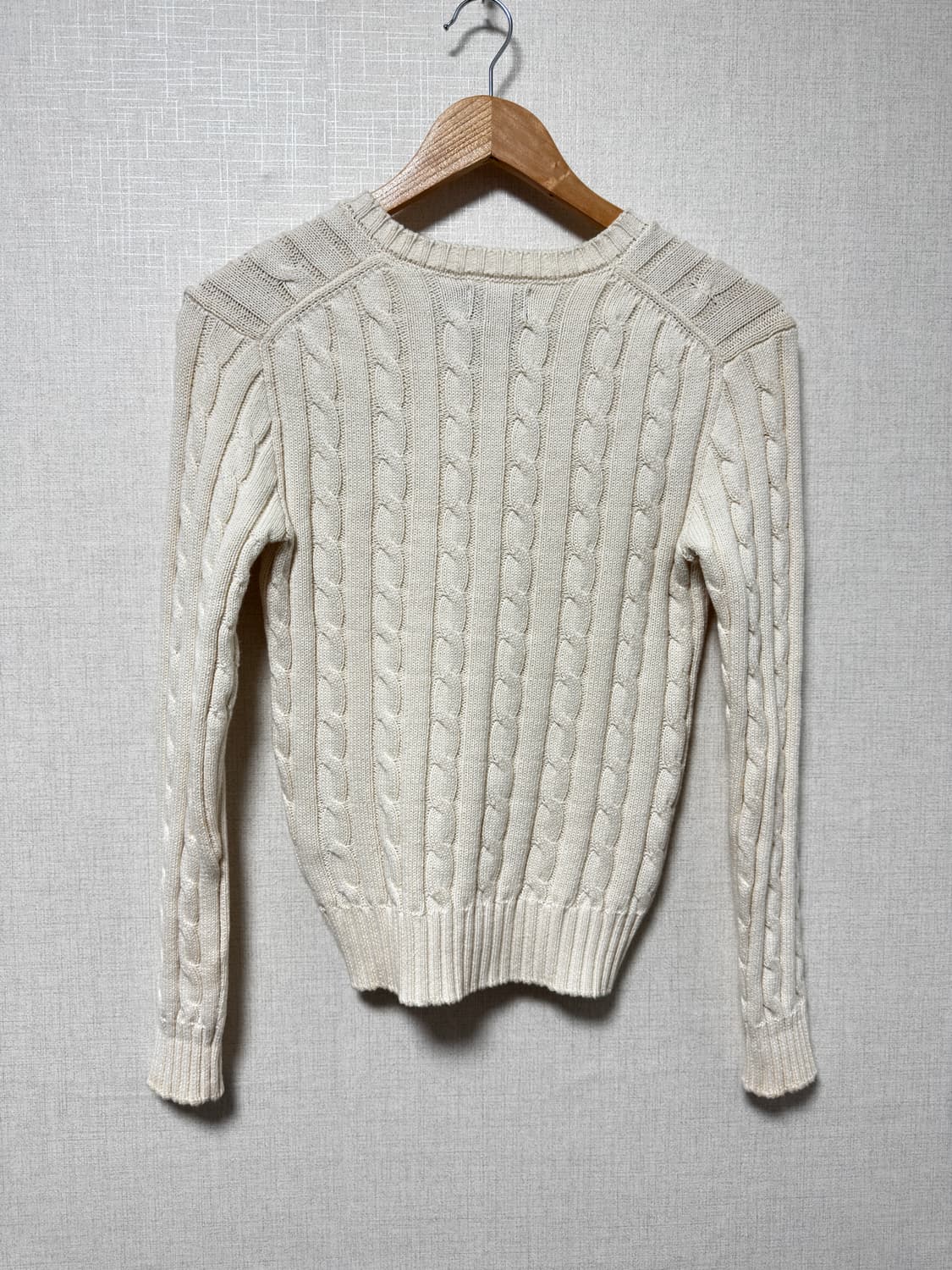 폴로 랄프로렌 케이블 브이넥 니트 아이보리 S 상품이미지2