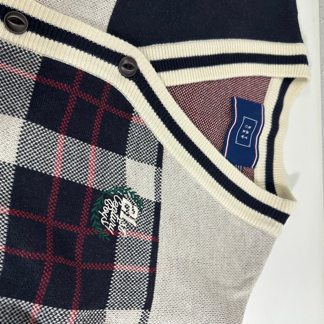 S 95 로맨틱크라운 체크 브이넥 가디건 상품이미지3