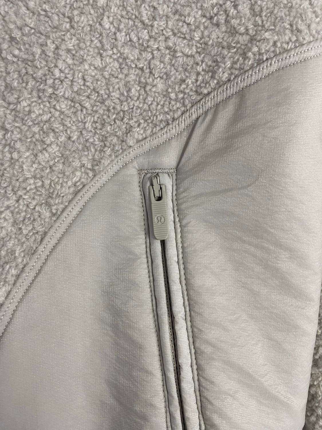 룰루레몬 Go Cozy 울 쉐르파 플리스 자켓 상품이미지4