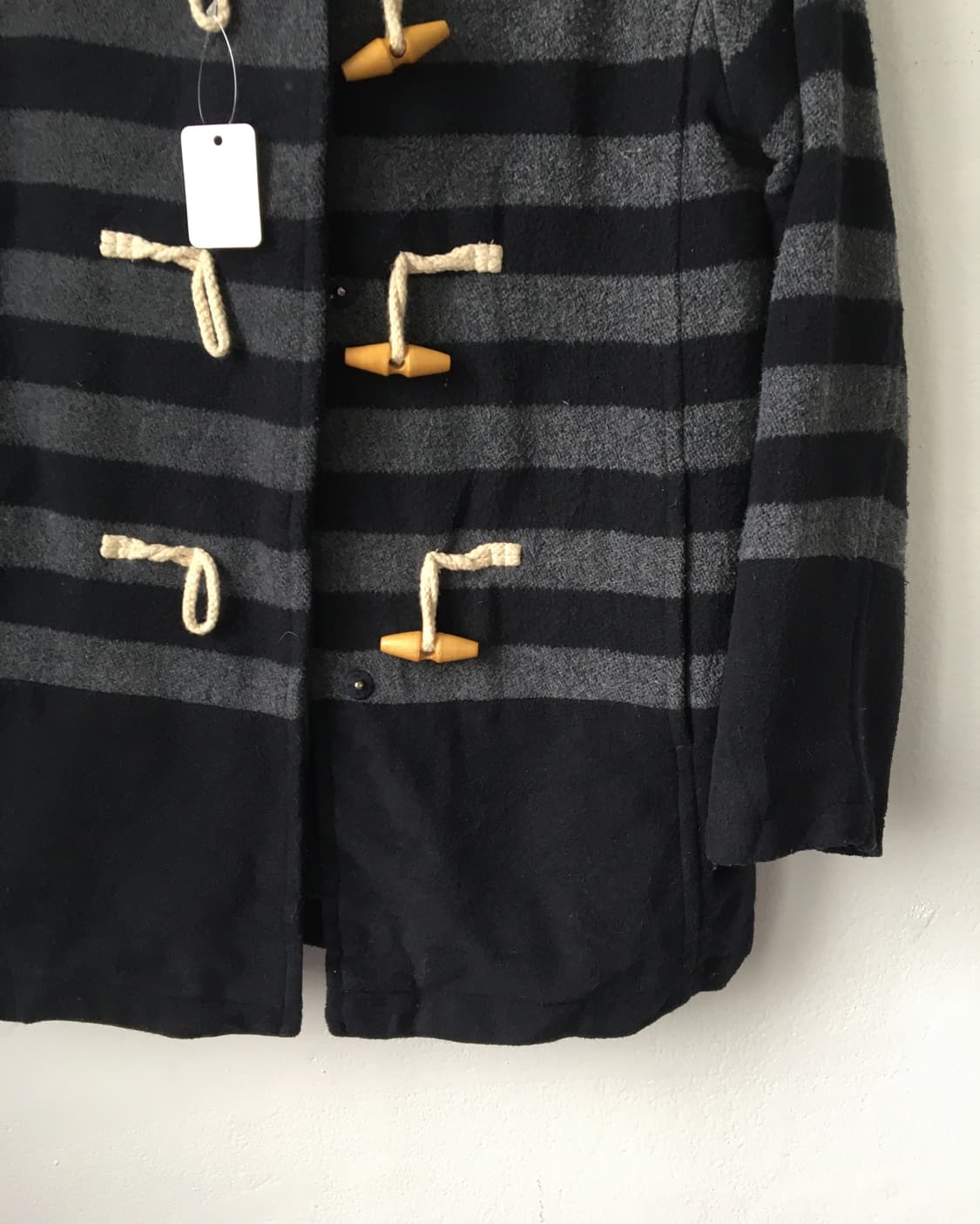 Stripe pattern duffle button hood coat 상품이미지4