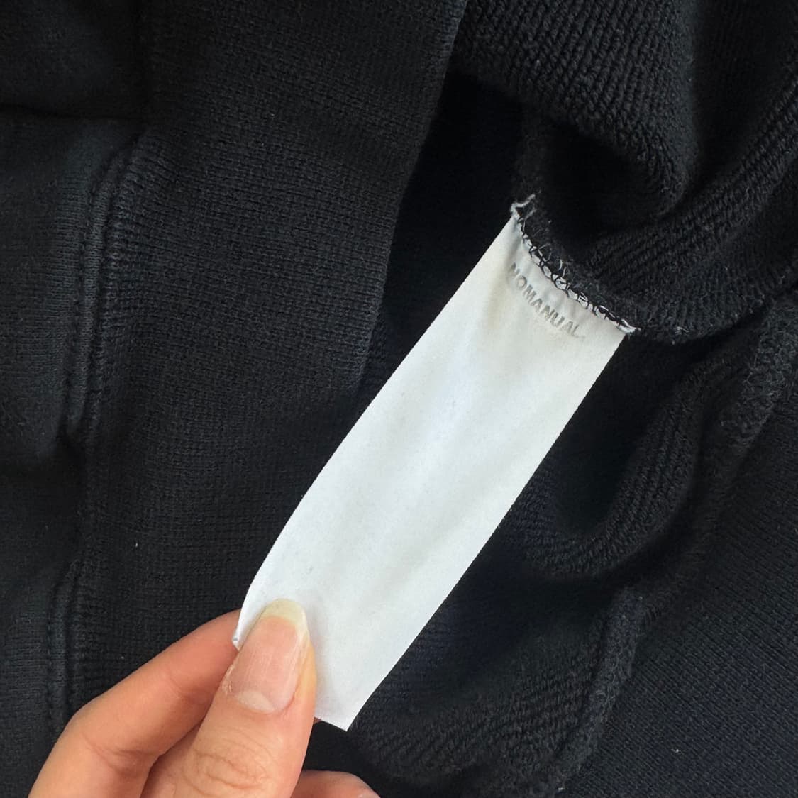 Nomanual 노메뉴얼 백 포인트 블랙 후드티 상품이미지7