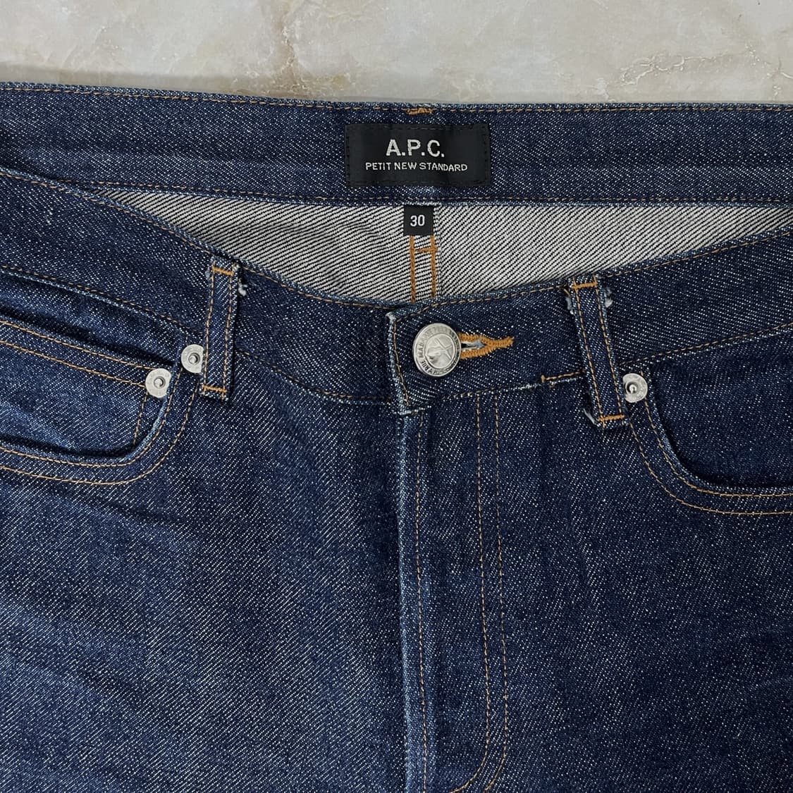 아페쎄 APC 쁘띠 뉴 스탠다드 셀비지 데님 30 상품이미지5