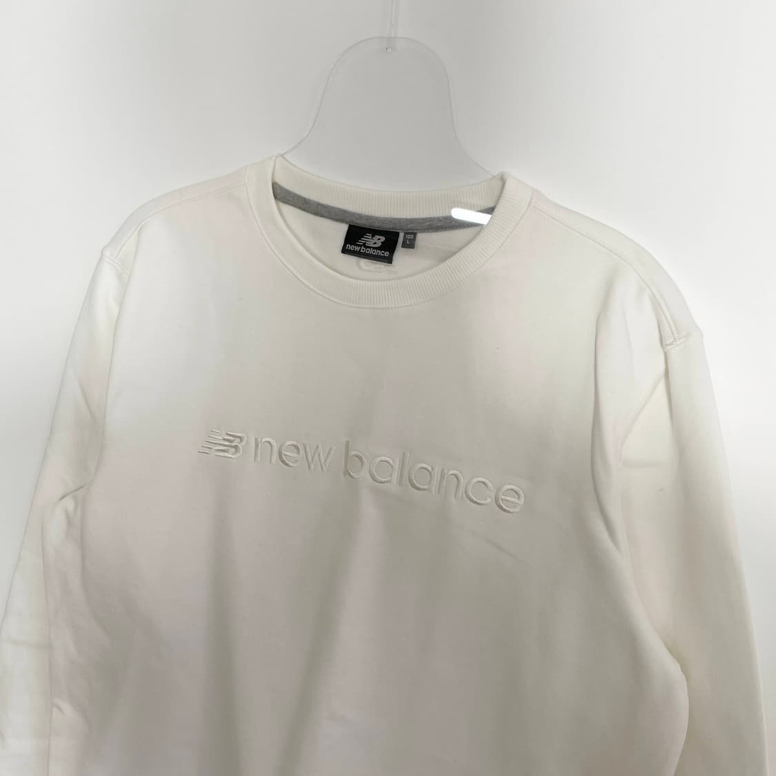 D2 뉴발란스의 화이트 맨투맨 100사이즈 상품이미지2