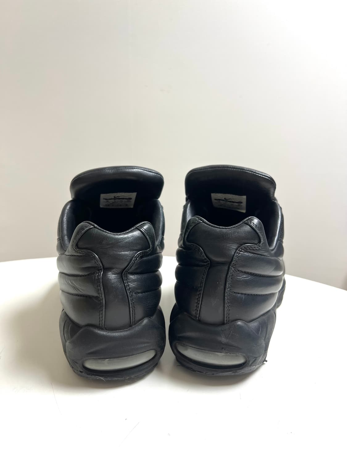 [280] 나이키 x 슈프림 에어맥스 95 럭스 트리플 블랙 상품이미지5