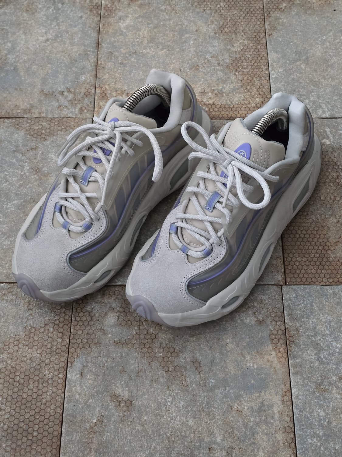 (220)아디다스 오즈노바 상품이미지1