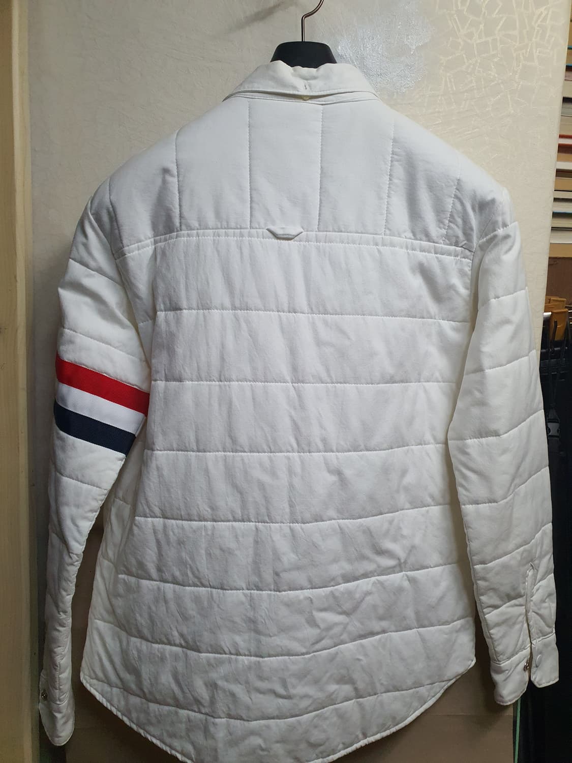 톰브라운 패딩 셔츠  상품이미지7