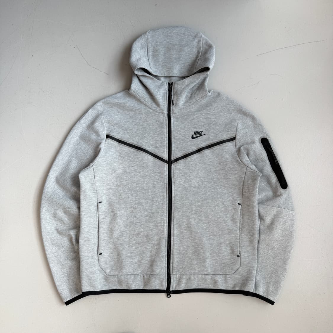 나이키 신형 센트럴씨 UK드릴 테크팩 테크플리스 후드집업 그레이 상품이미지2