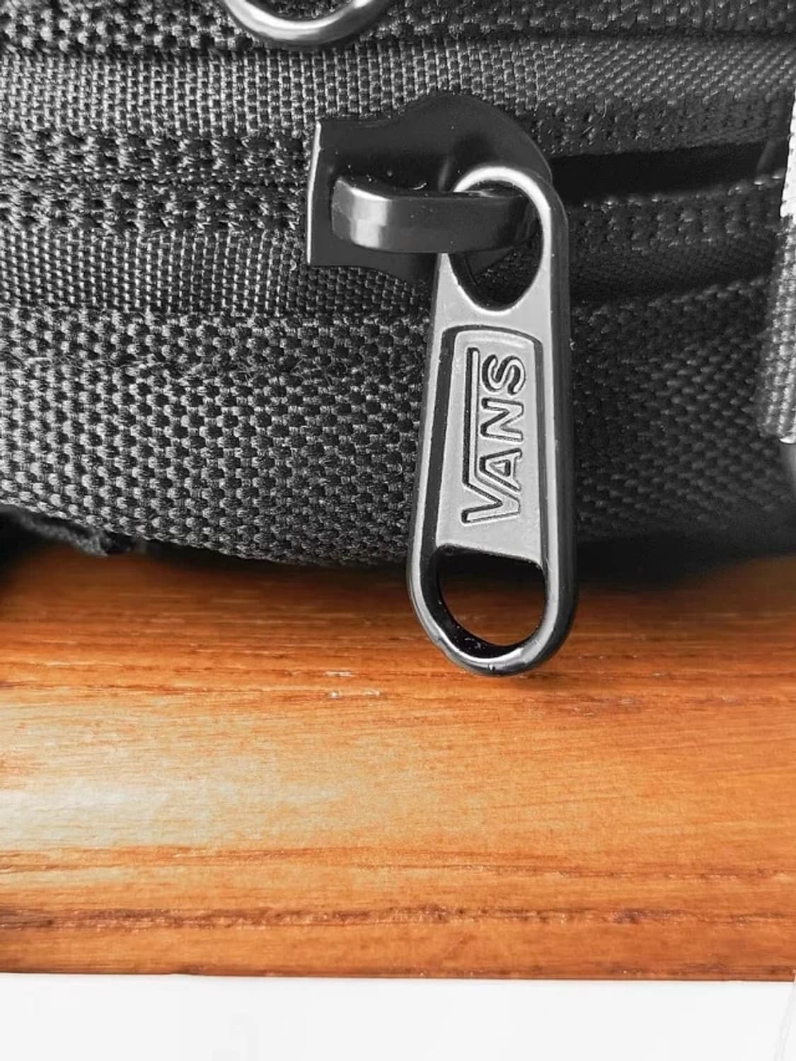 반스 크로스백 가방 상품이미지3