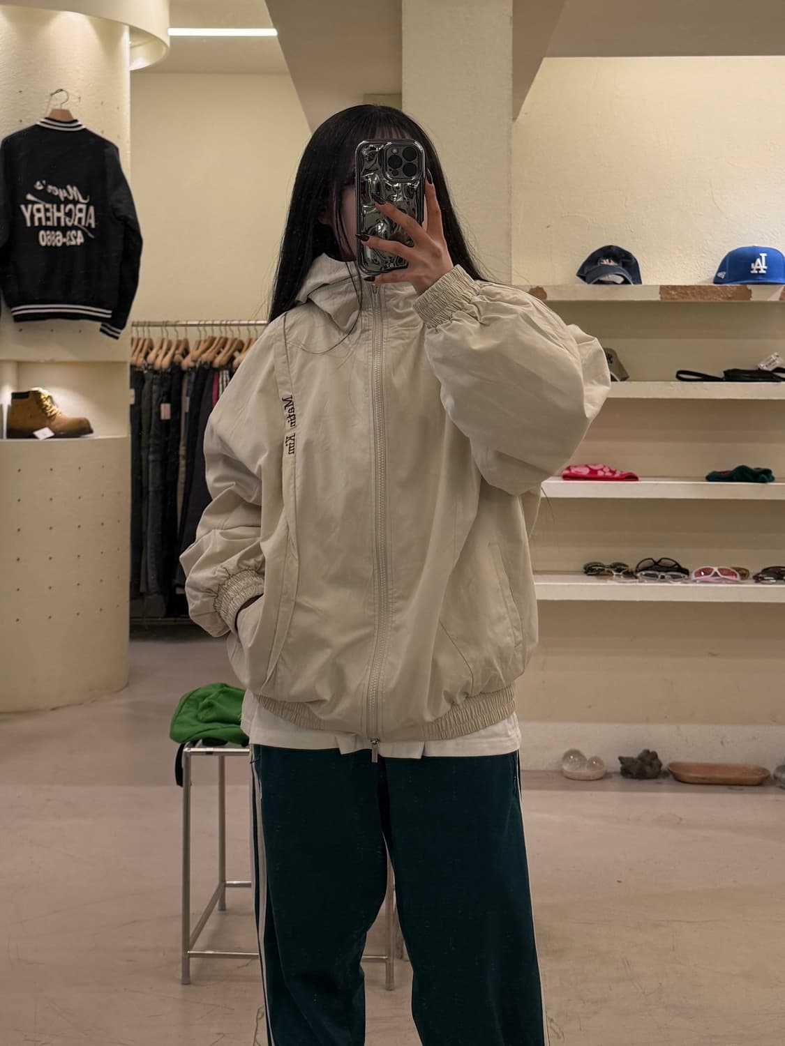 마뗑킴 베이지 후드 바람막이 자켓 U1131 상품이미지1