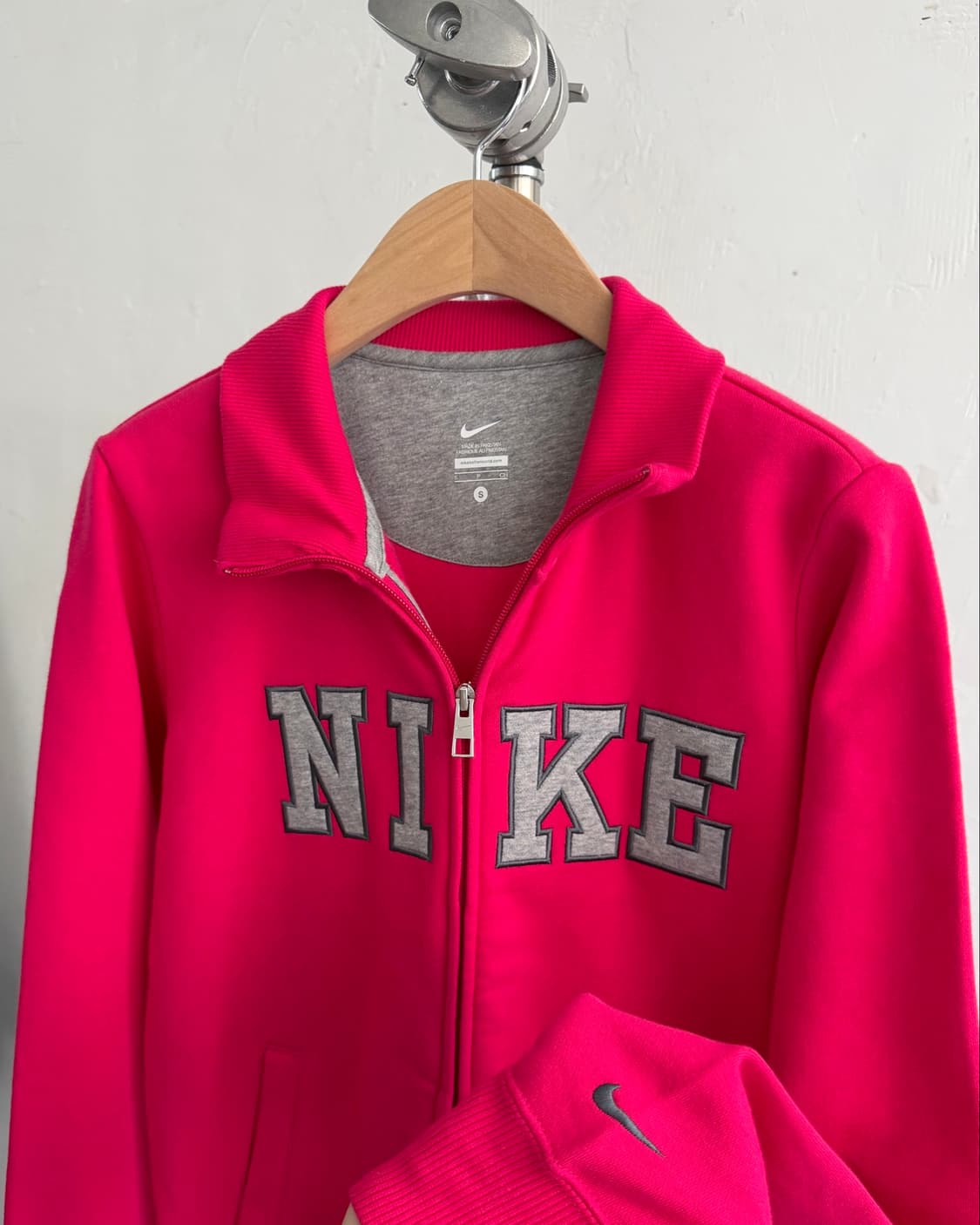 Nike 나이키 스펠로고 핑크컬러 코튼 집업 상품이미지5