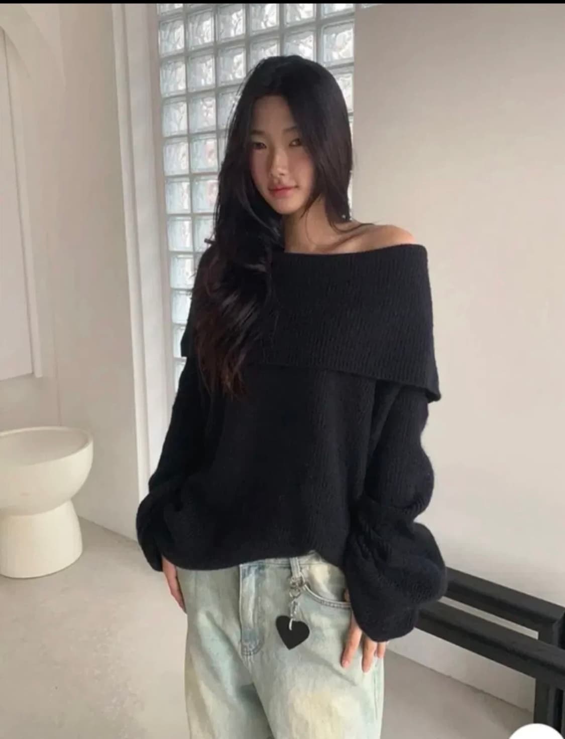 오프숄더 니트 상품이미지1