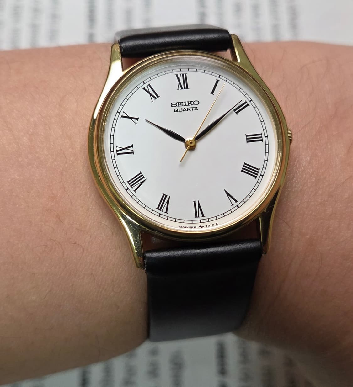 빈티지 세이코 순정 화이트 로만판 리프핸즈 울트라슬림 쿼츠
 상품이미지2