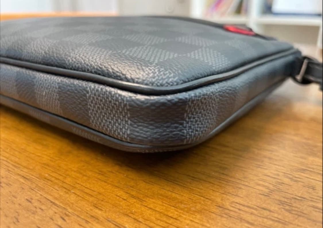 LOUIS VUITTON 루이비통 유틸리티 셔플 클러치 N60324 상품이미지5