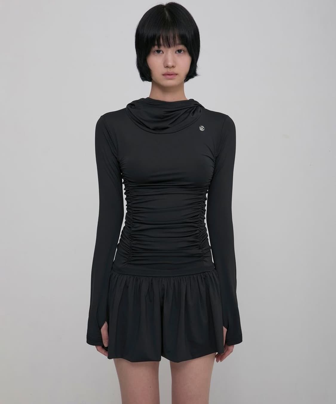 플레어업 후드 하이넥 롱 드레스 블랙 상품이미지1