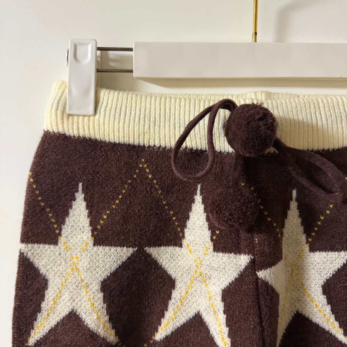 새상품 여자 니트 방울 반바지 (브라운) 상품이미지3