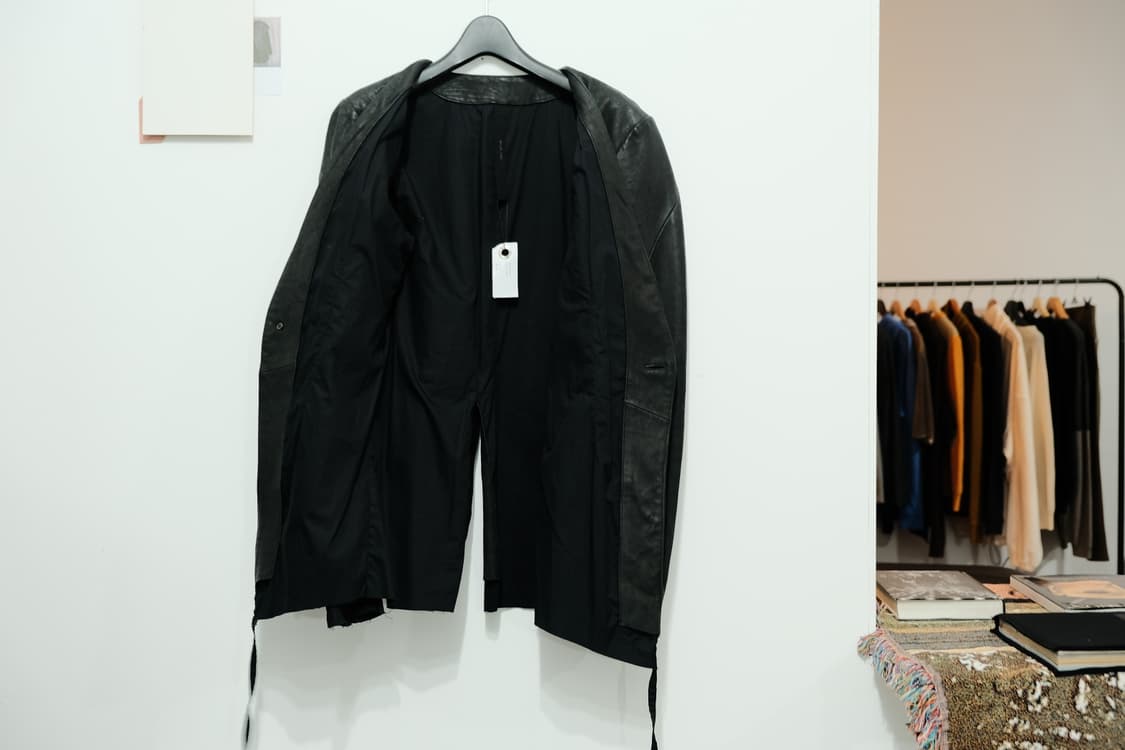 Army of me Layered leather blazer 상품이미지1