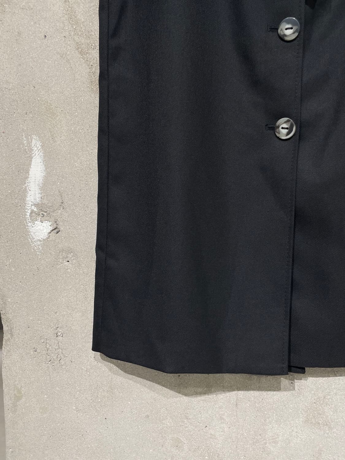 바움 운드 페르드가르텐 블랙 슬릿 포켓 미디스커트 상품이미지4