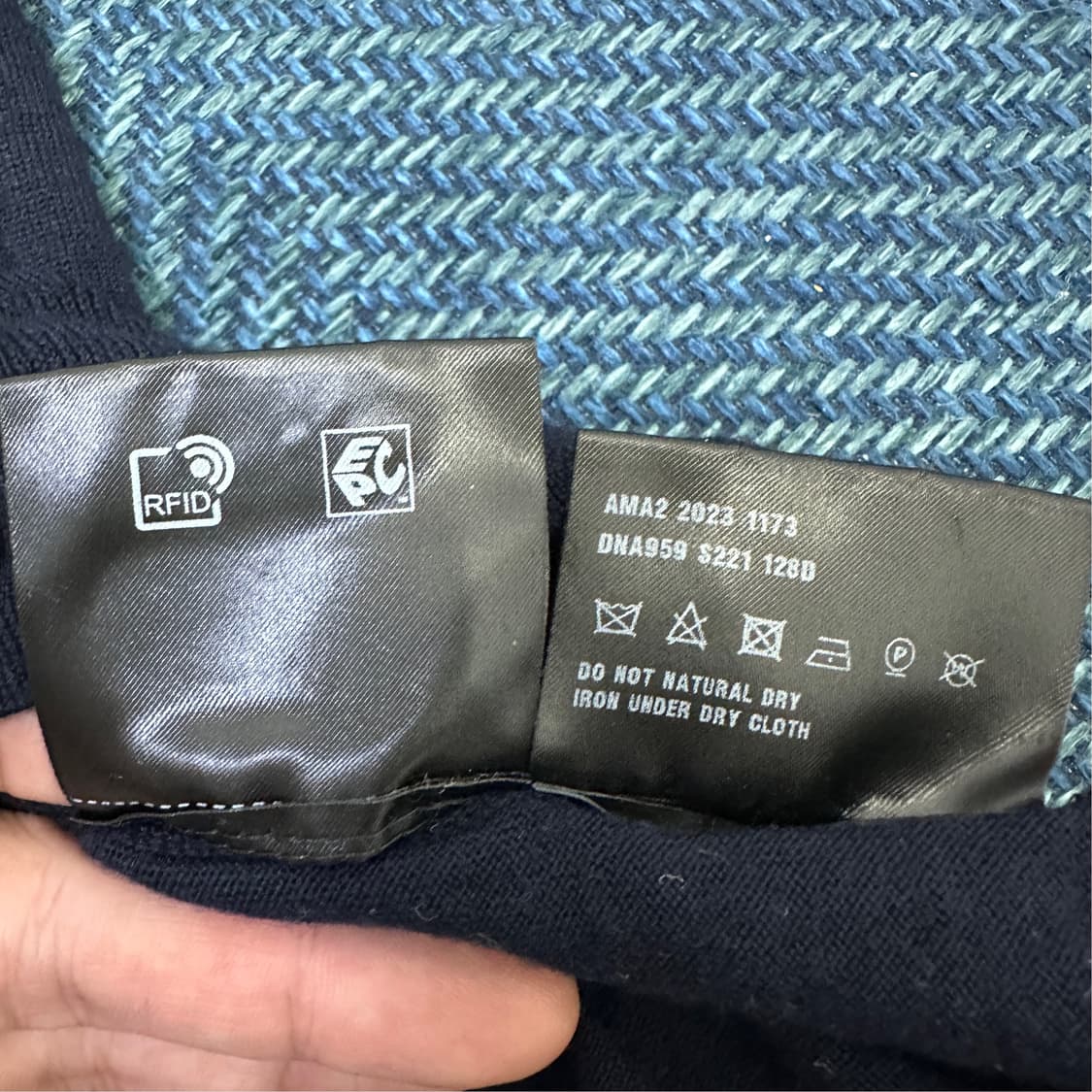 [48] 프라다 가디건 상품이미지4