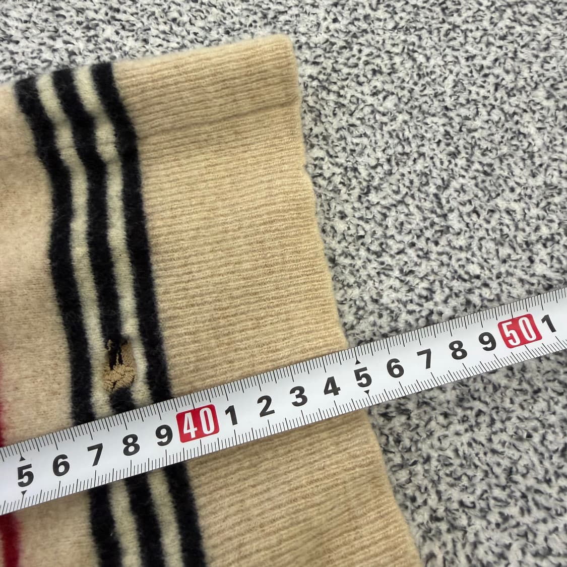 실측확인 버버리 스트라이프니트 (수축)0127H1 상품이미지6