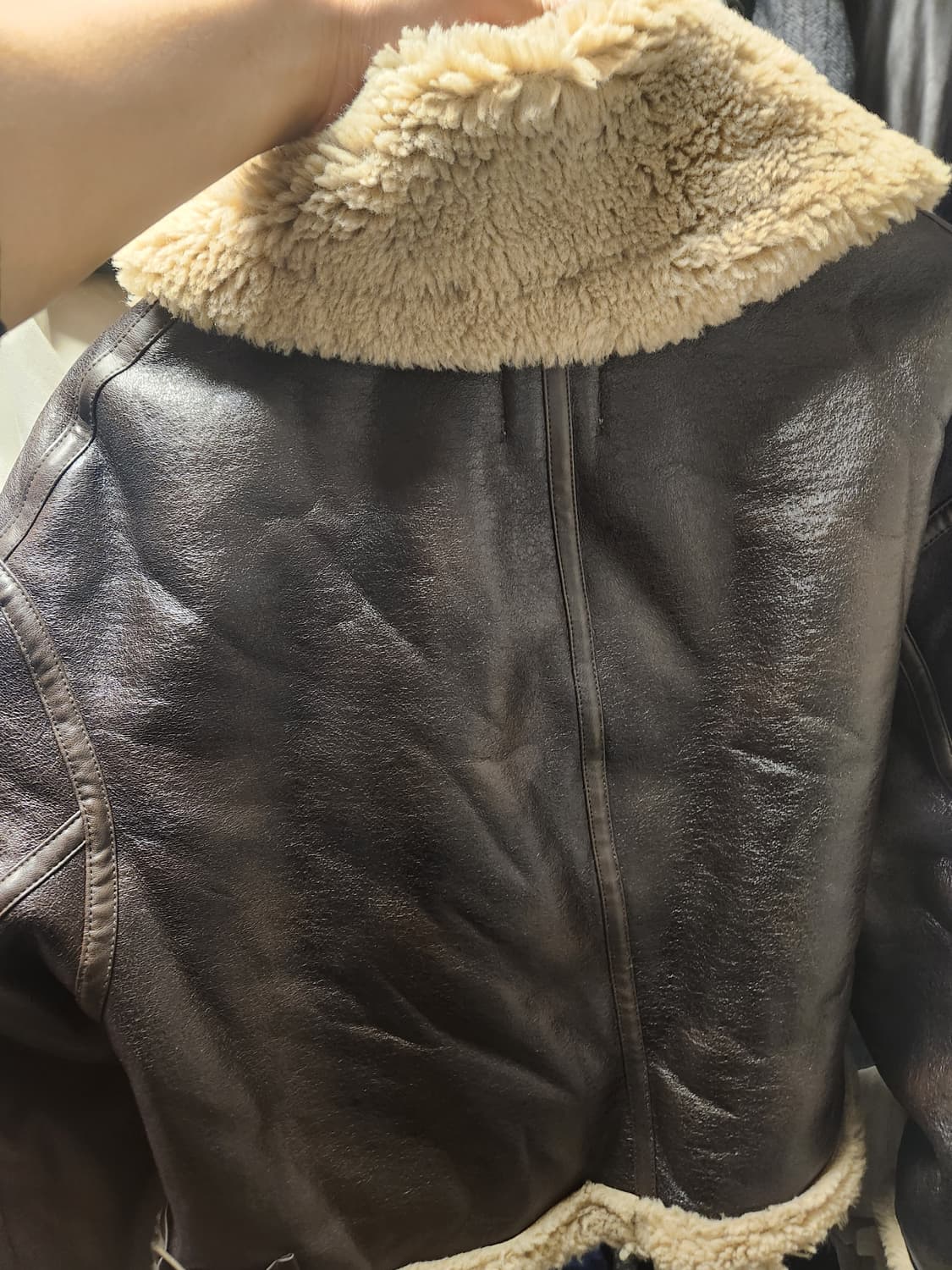 자라 오버핏 무스탕 브라운 XS 상품이미지2