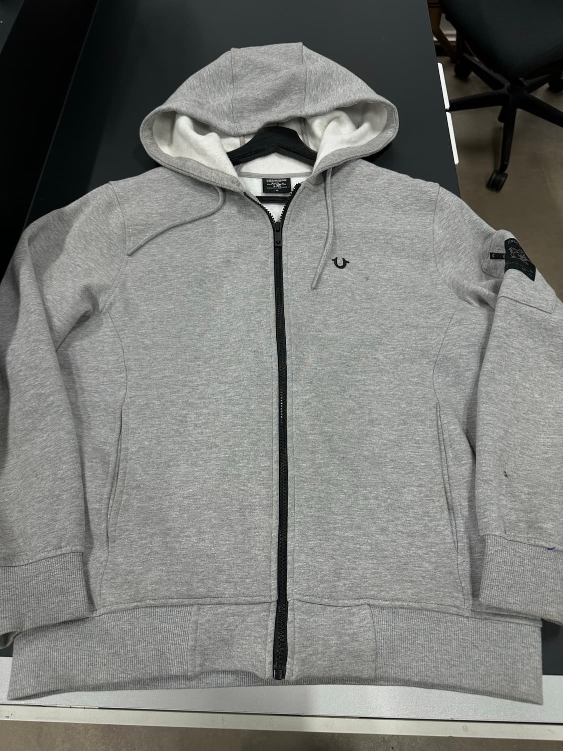 트루릴리전 포켓 패치로고 후드집업 상품이미지5