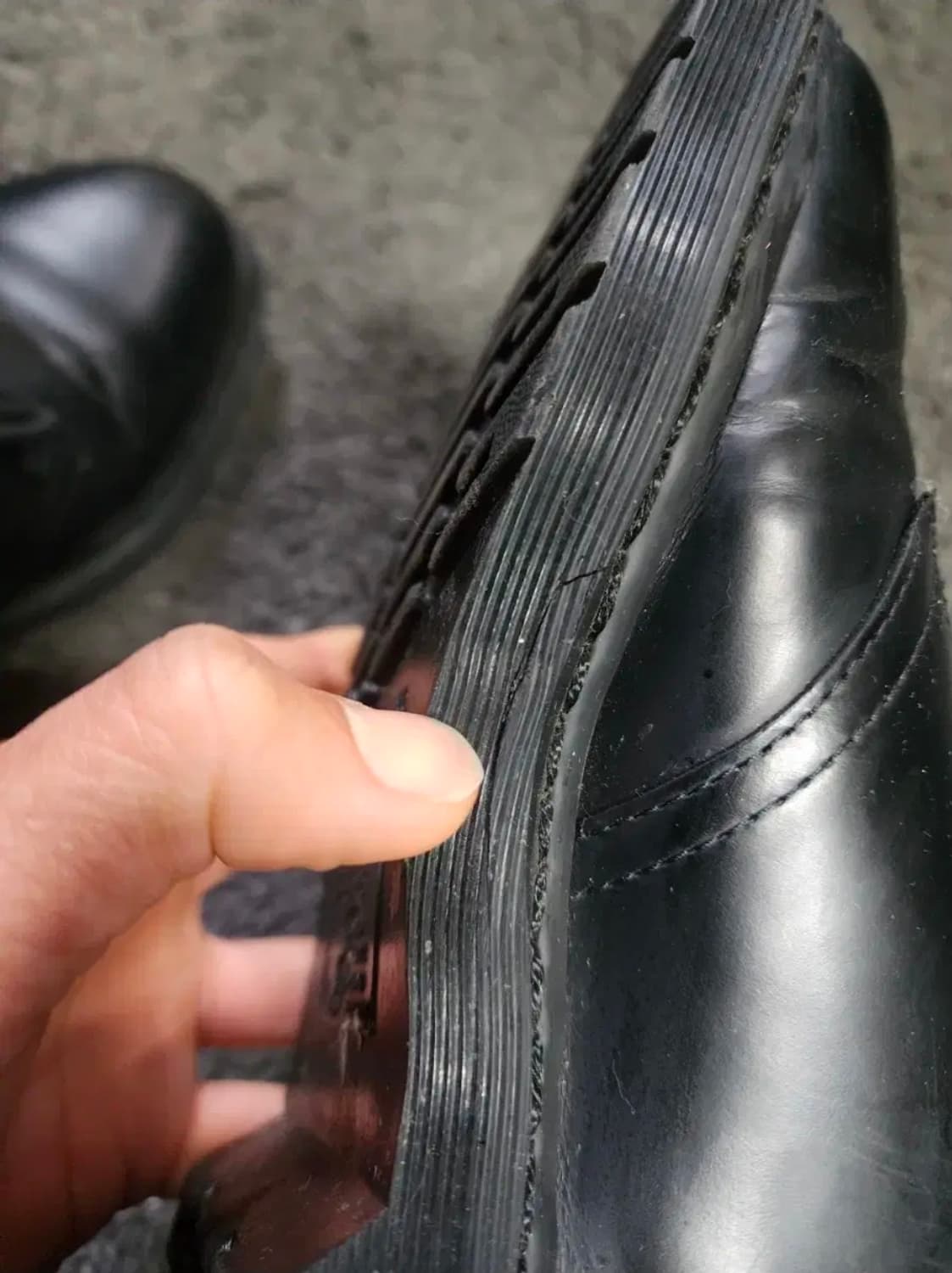 닥터마틴 모노 블랙 더비슈즈 UK7 사이즈 상품이미지7