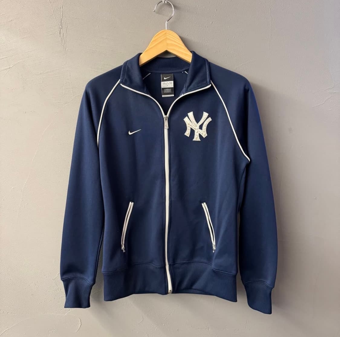 나이키 뉴욕 양키스 트랙탑 머쳔 저지 상품이미지2