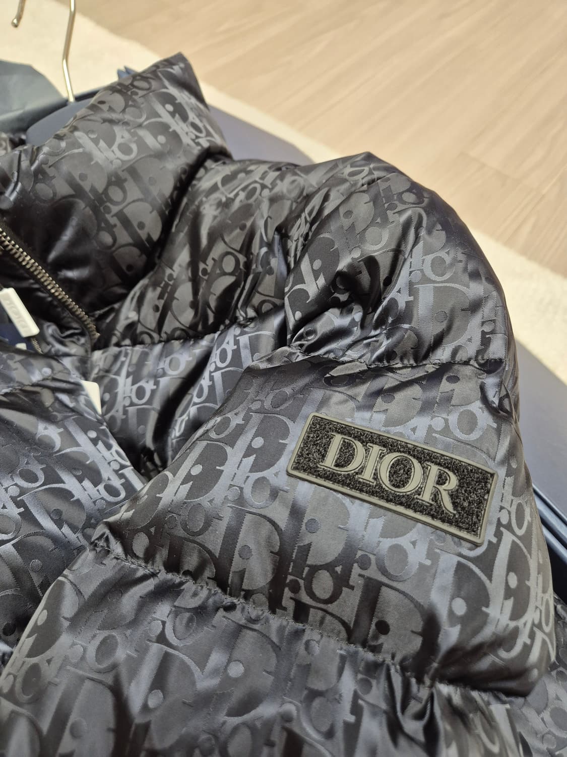 디올 오블리크 푸퍼 다운 자켓 상품이미지5