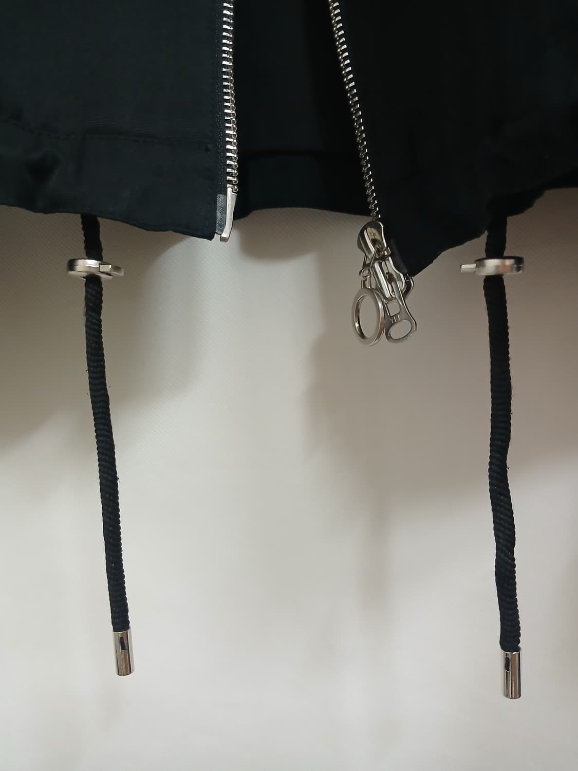 솔리드옴므 / 21ss 쉘파카 크롭 자켓 블랙 / 50 (105) 상품이미지6