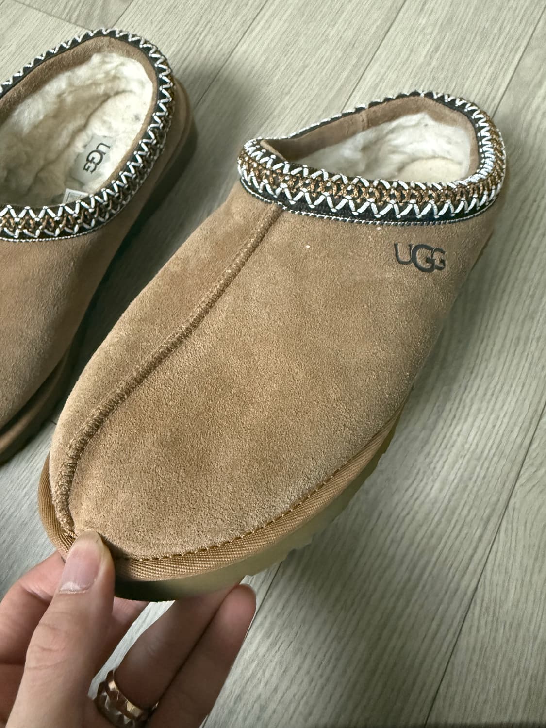 어그 타스만 280! 상품이미지9