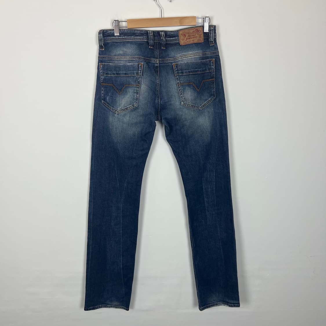 디젤 워싱 데님 팬츠 30 상품이미지2