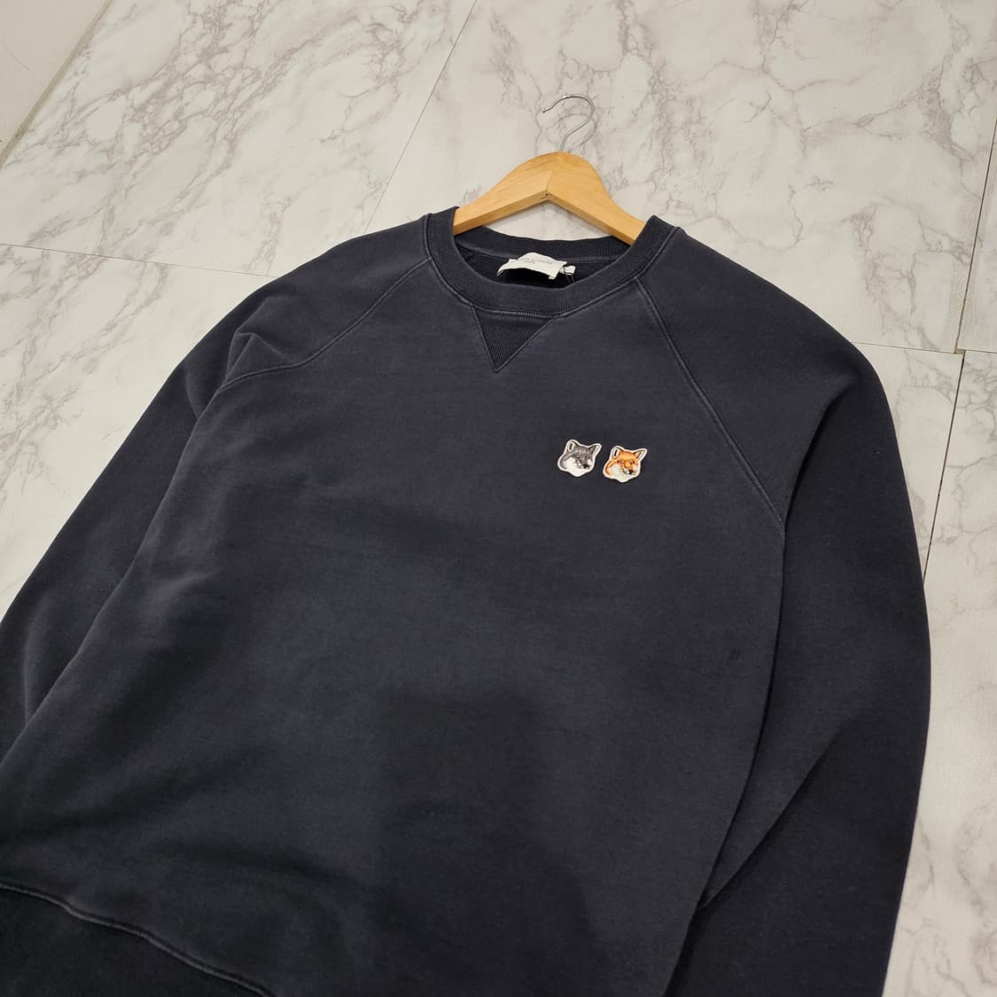 메종키츠네 로고 더블폭스 블랙 맨투맨
L 상품이미지1