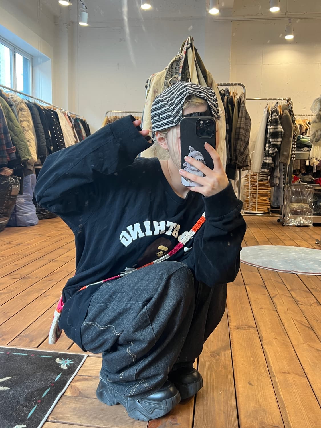 베이프 사루 블랙 롱슬리브 상품이미지2